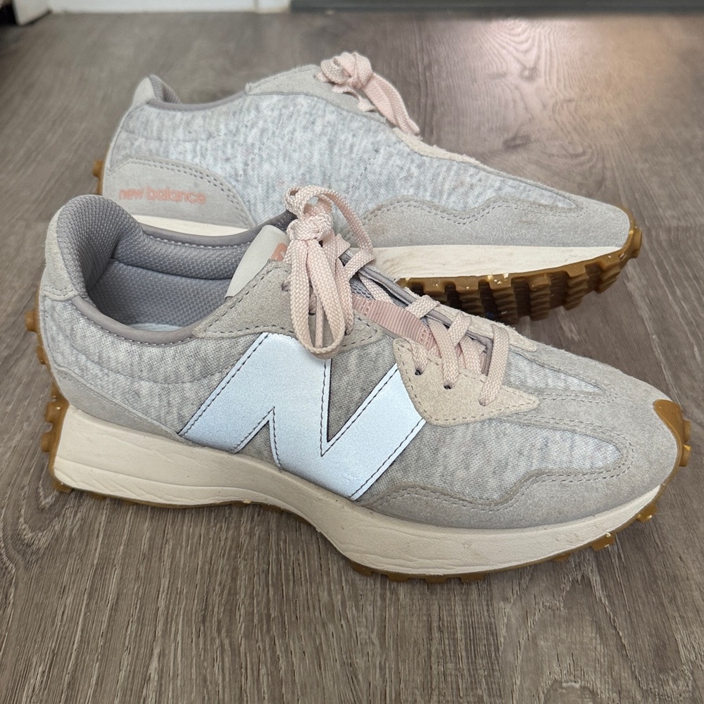 New Balance 327 Gray Women's Sneakers